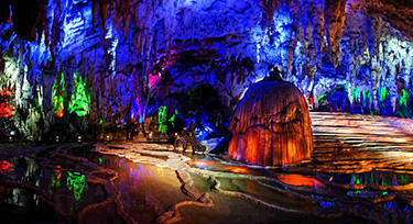 【廣西百色】選高品質(zhì)LED投光燈，客戶(hù)不遠(yuǎn)千里選光臣